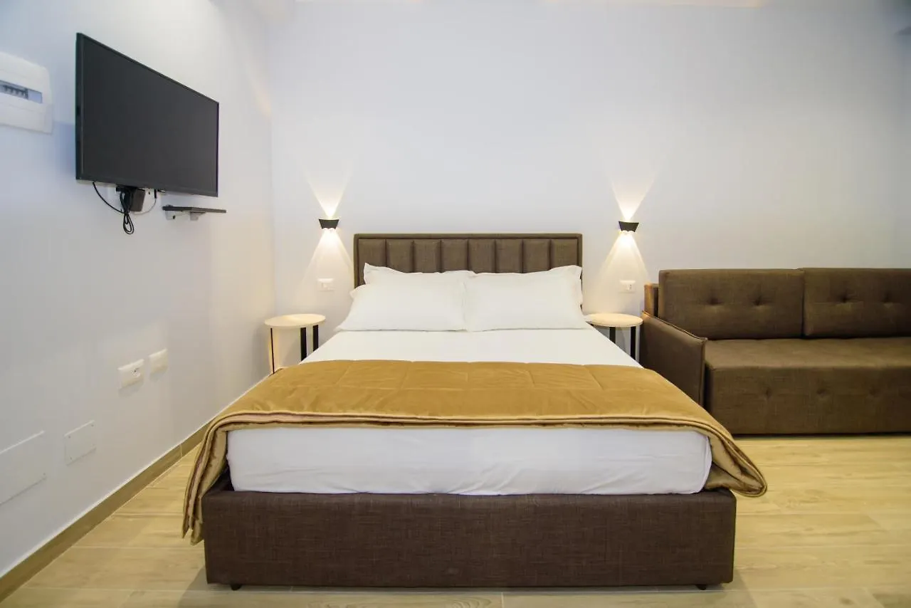 Palm Side Hotel Vlorë
