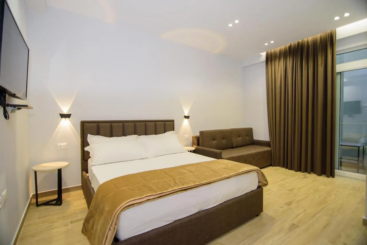 Palm Side Hotel Vlore