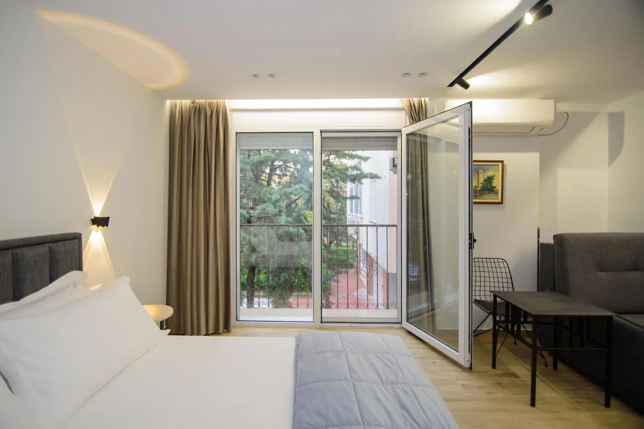 Palm Side Hotel Vlore