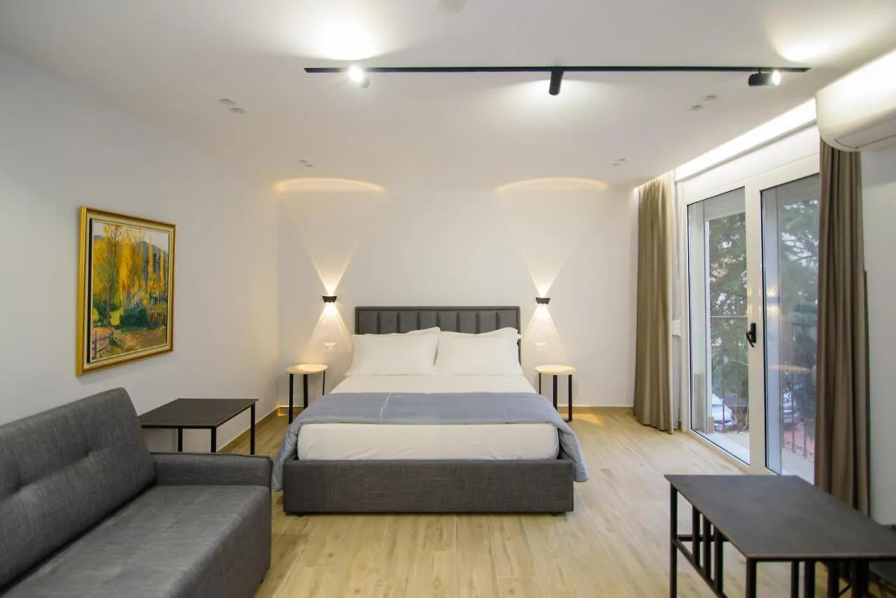 Palm Side Hotel Vlore Albania