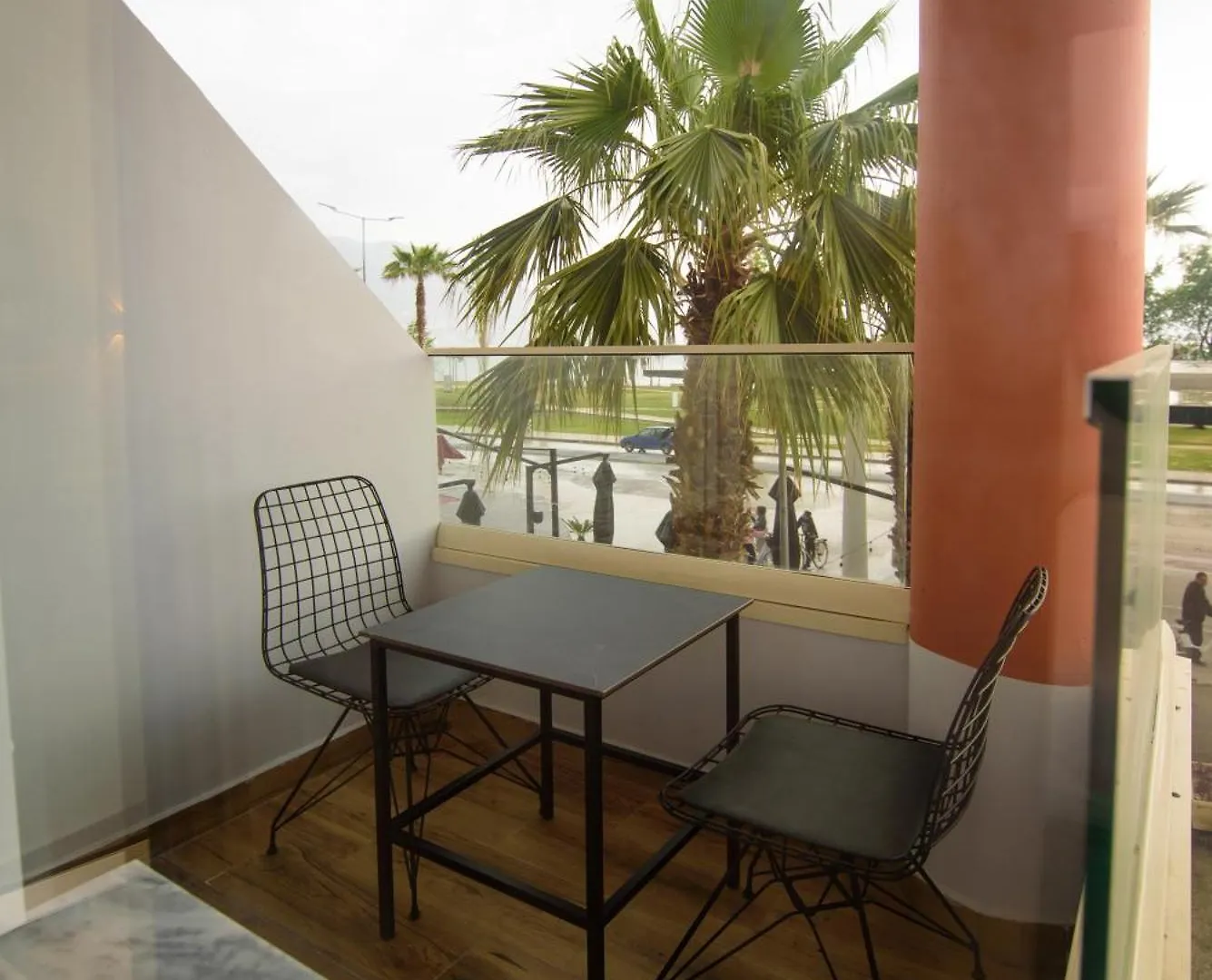 Palm Side Hotel Vlore